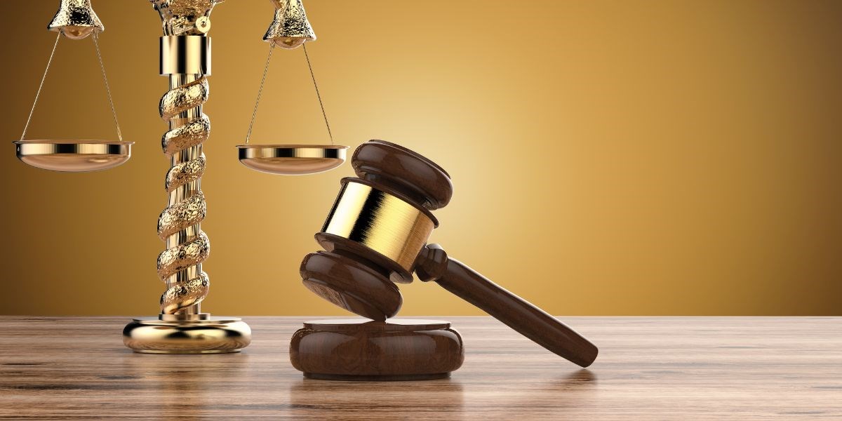 Incendio durante i lavori in condominio: Tribunale di Brescia, n. 2735/2025