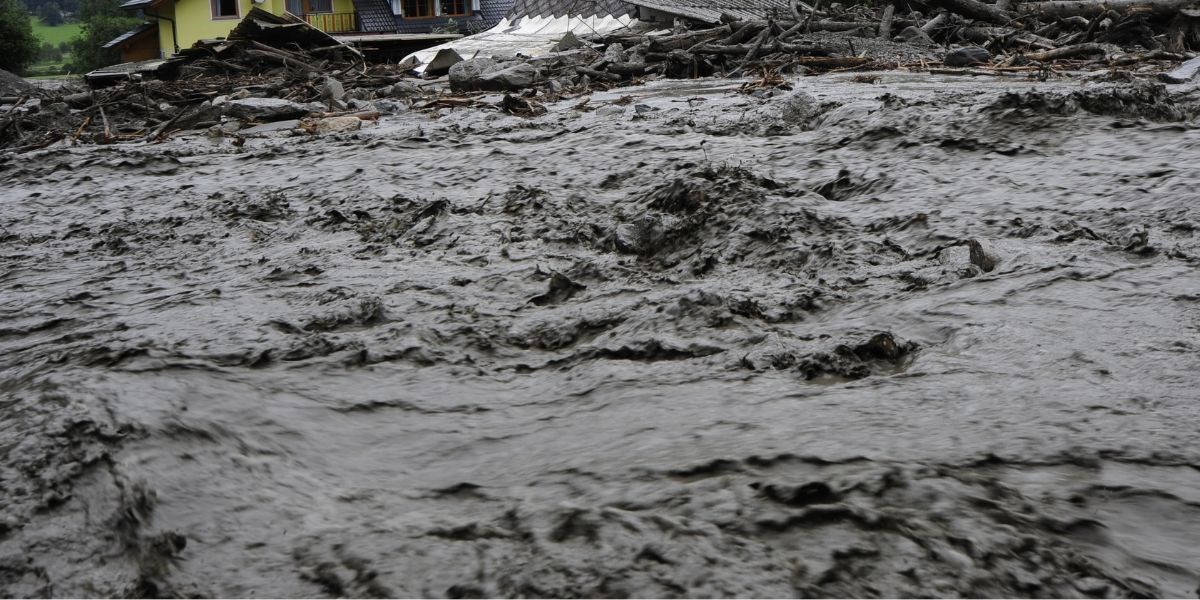 Settimana 33: alluvione nel Kashmir