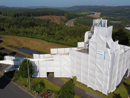 Hoch hinaus: Gerüstbau an Kirchengebäuden 