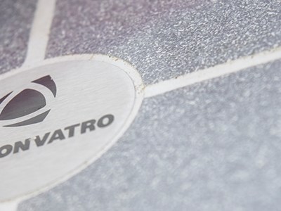 Mit easy repair werden neue Maßstäbe in der optischen Wiederherstellung von keramischen Bodenbelägen nach Wasserschäden gesetzt.