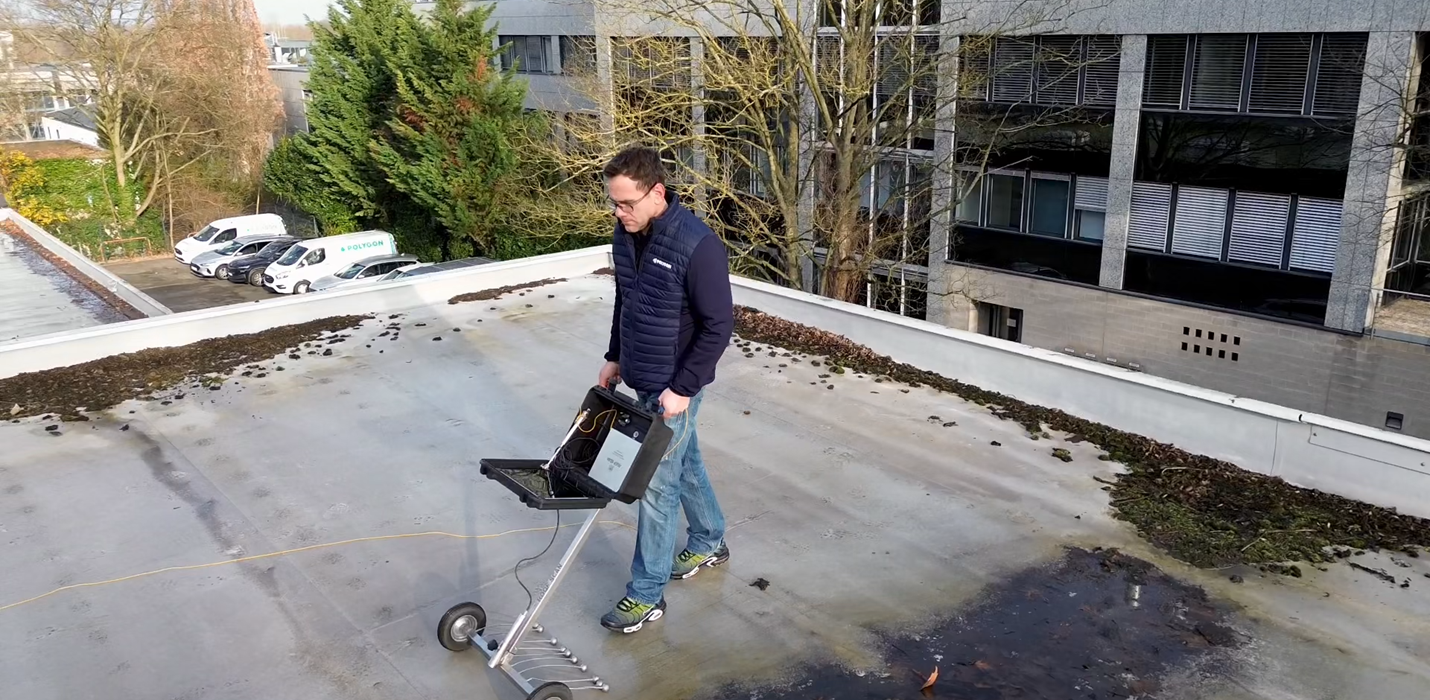 Flachdach-Leckageortung