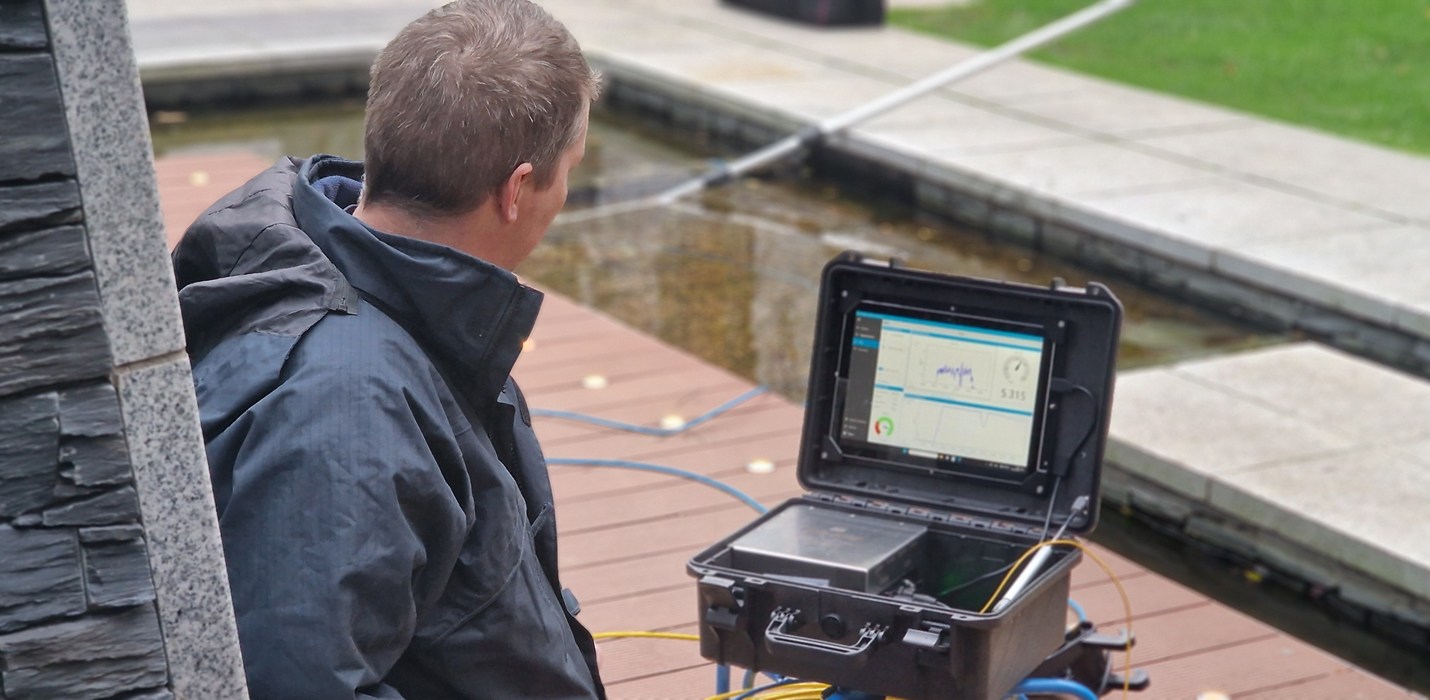 Swimming Pool Leak Detection