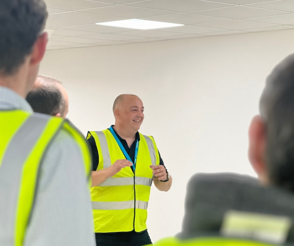 Steven Presenting.jpg