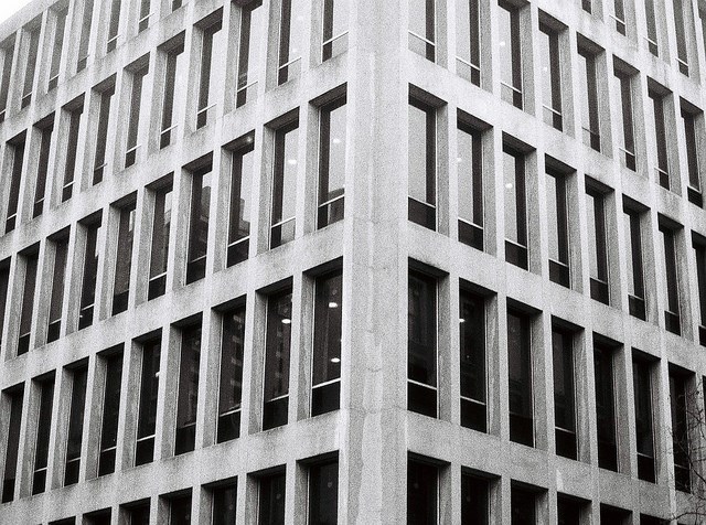 3 Ways Humidity Can Damage Concrete