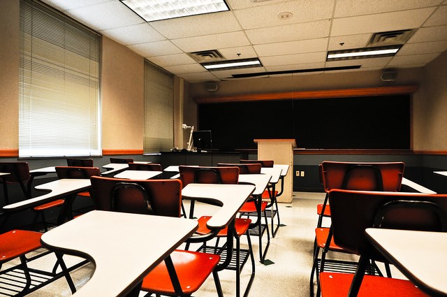 How to Keep Schools Mold Free During Humid, Summer Months