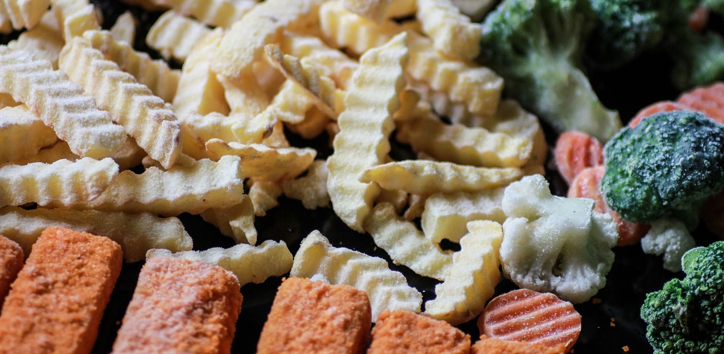 Eliminate Moisture in Frozen Food Processing with Dehumidification Tools