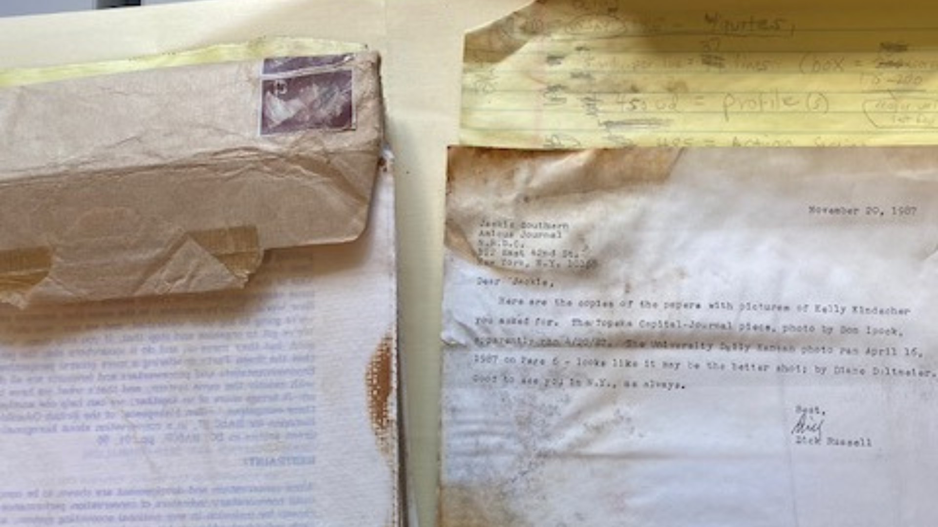 When Freezing Documents Makes Sense