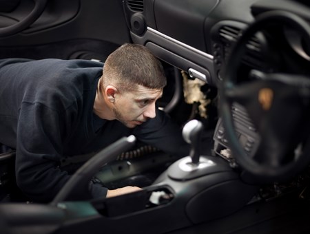 Vehicle decontamination service