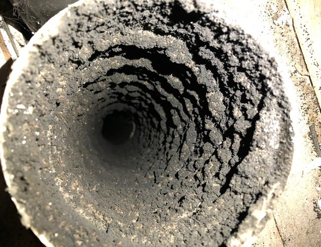 Polygon reinigt ventilatiekanalen, wtw installaties en vetkanalen. 