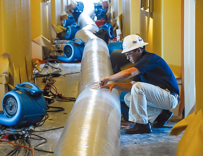 Polygon droogt waterschade in nieuwbouwhotel voor oplevering