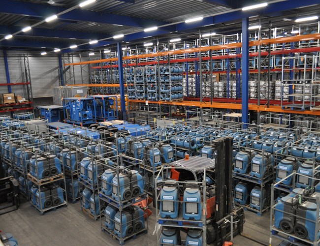 Polygon Eurostock, altijd voldoende apparatuur om schade snel te herstellen