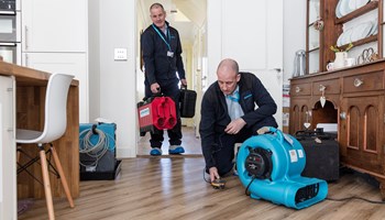 Polygon herstelt schade in uw woning na brand, lekkage of overstroming. 