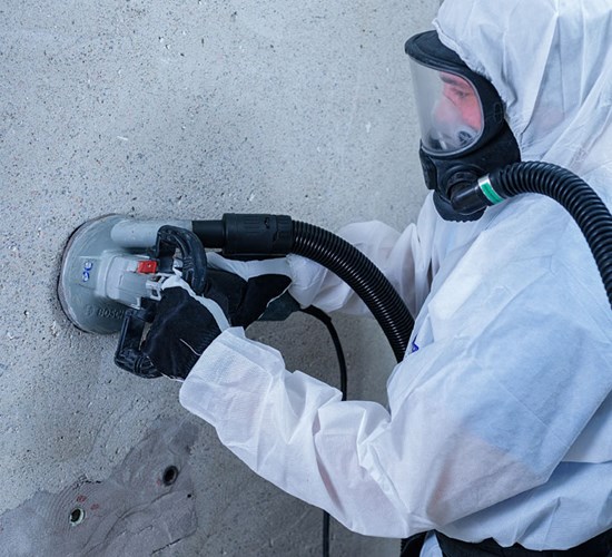 Asbesti on aina ammattilaisen asia