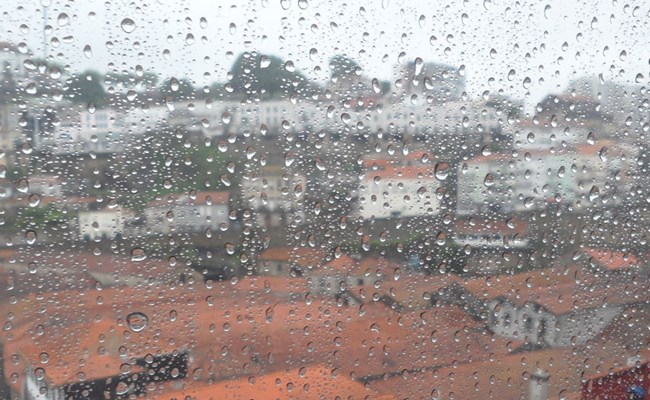 Tietoa IoT-ratkaisuista, kosteudenhallinnassta, kuivauksesta ja lämmityksestä.