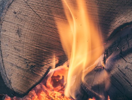 Savuvahingon jälkeinen puhdistus Kempeleessä