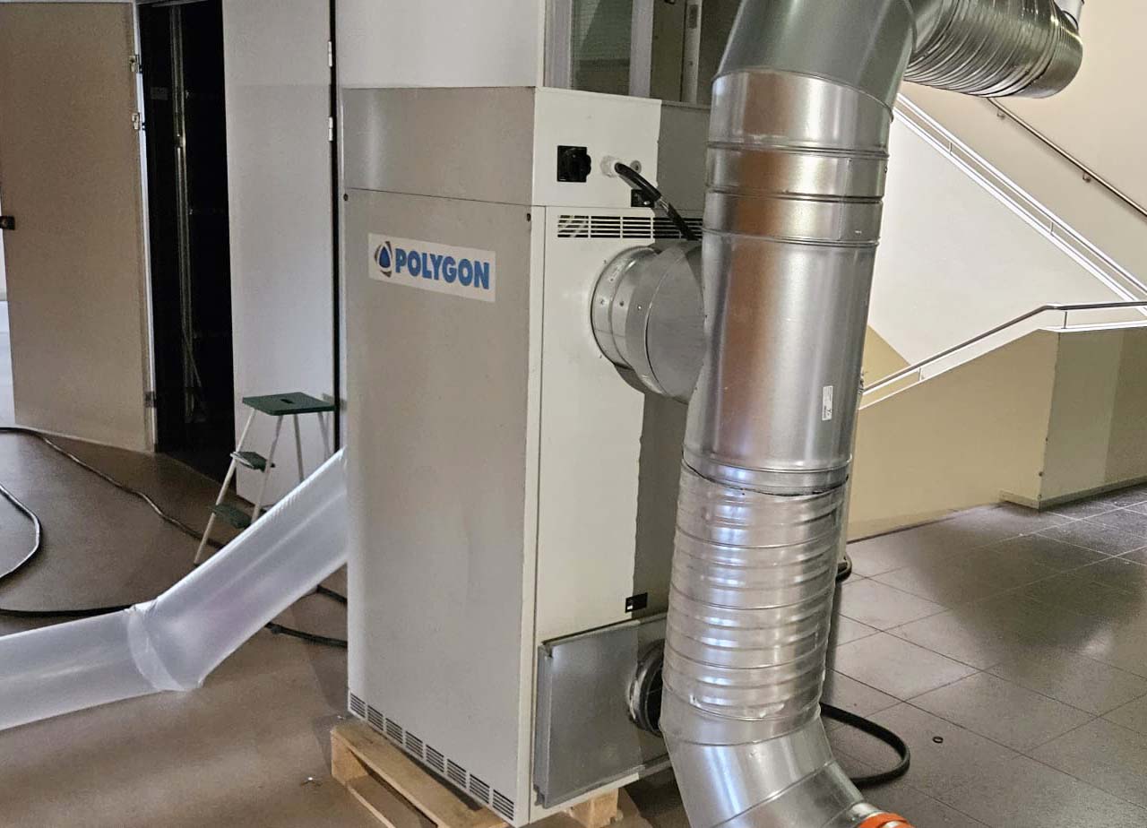 tyhjien kiinteist&ouml;jen kuivas&auml;ilytys_IMG-WA0008_polygon.jpg