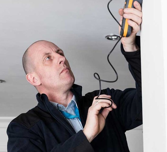 Jos sinulla on epäilys homeesta tai muista sisäilmaongelmista, ota rohkeasti yhteyttä meihin!