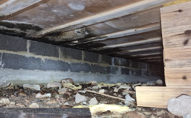 Polygon - innan krypgrundsavfuktning installeras