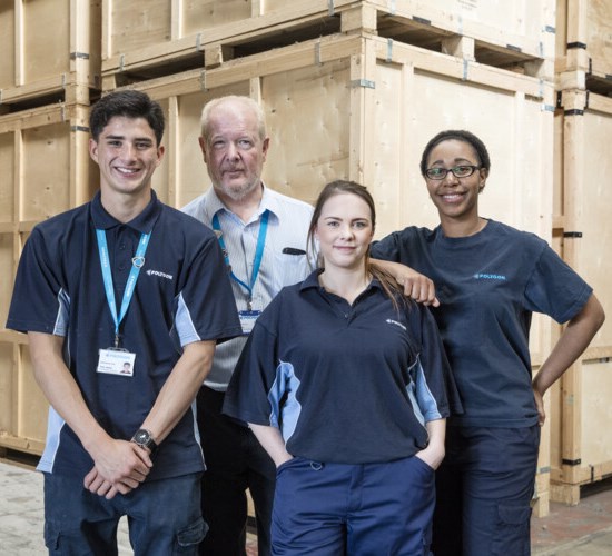 Vår uppförandekod, även kallad "Koden", är grunden för hur vi arbetar och den innehåller 
våra värderingar och principer. Det hjälper både oss och våra partner att navigera i den 
dagliga verksamheten. Koden är ett verktyg som hjälper oss att navigera i både enkla och 
svåra situationer vi kan stöta på. 